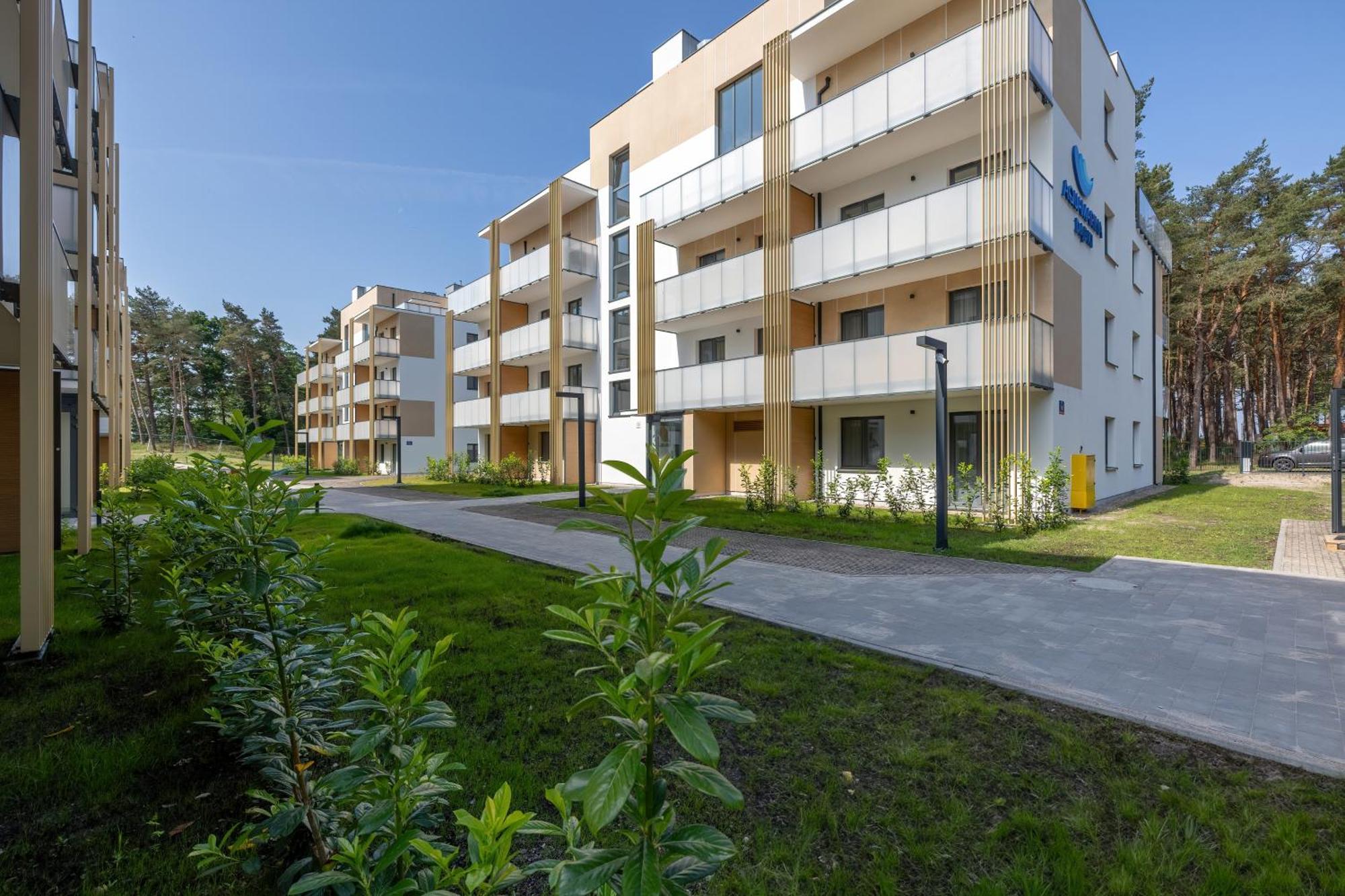 Aquamarina Dabki Marina Invest Aparthotel Eksteriør bilde